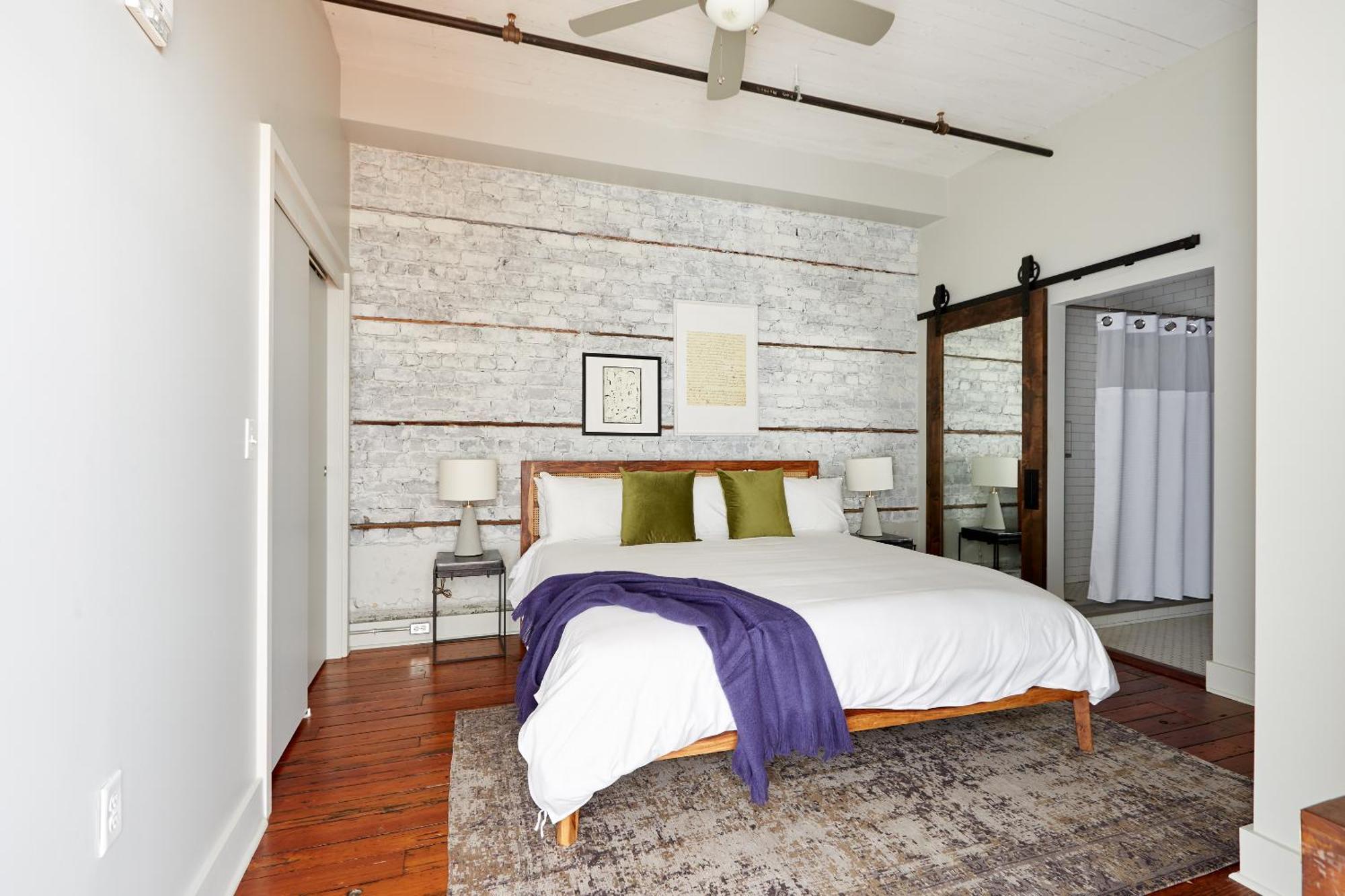 Sonder By Marriott Bonvoy The Broughton Apartments Historic District סוואנה מראה חיצוני תמונה