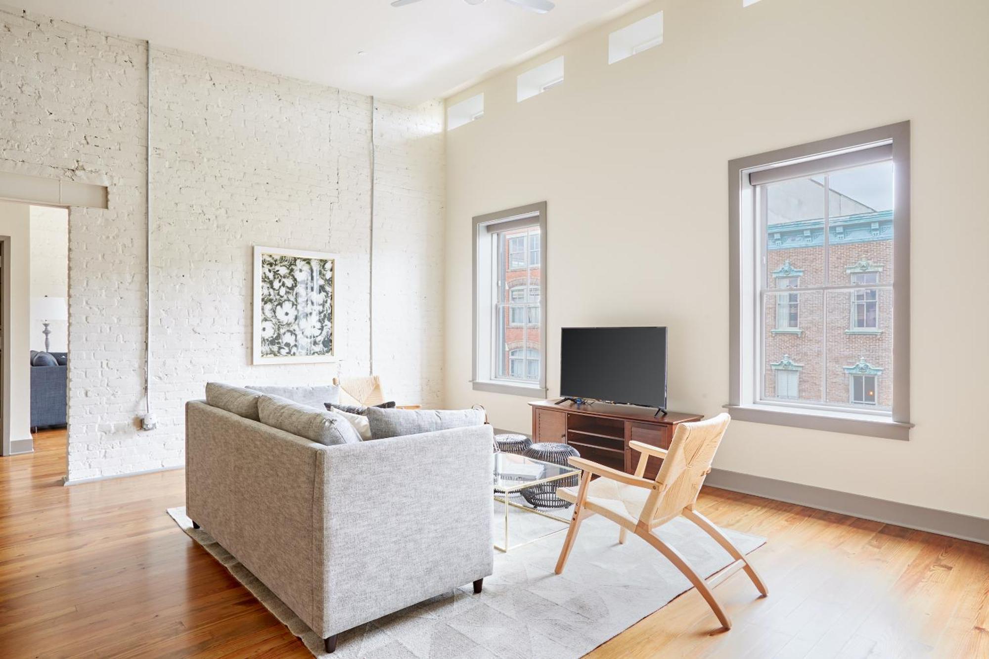 Sonder By Marriott Bonvoy The Broughton Apartments Historic District סוואנה חדר תמונה